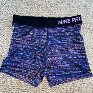Nike Pros Women’s Spandex 3”